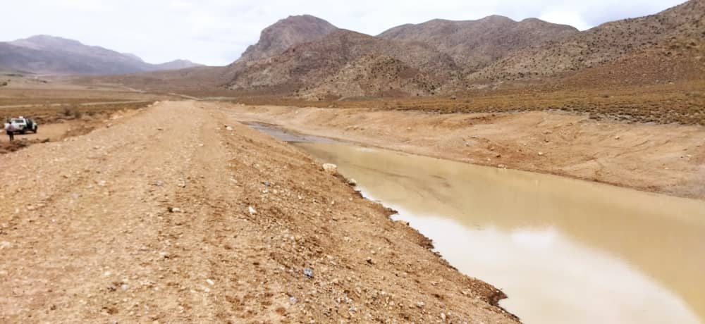 نترل سیلاب روستای کرخنگان از پروژه های اجرایی طرح ترسیب کربن شهرستان مروست